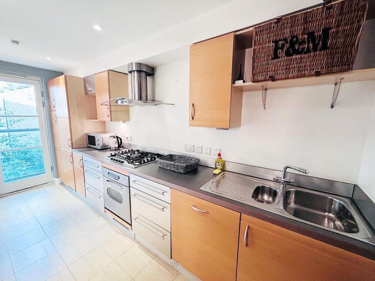Amazing Flat Near South Kensington - 2 To 3 Bedrooms London Eksteriør billede