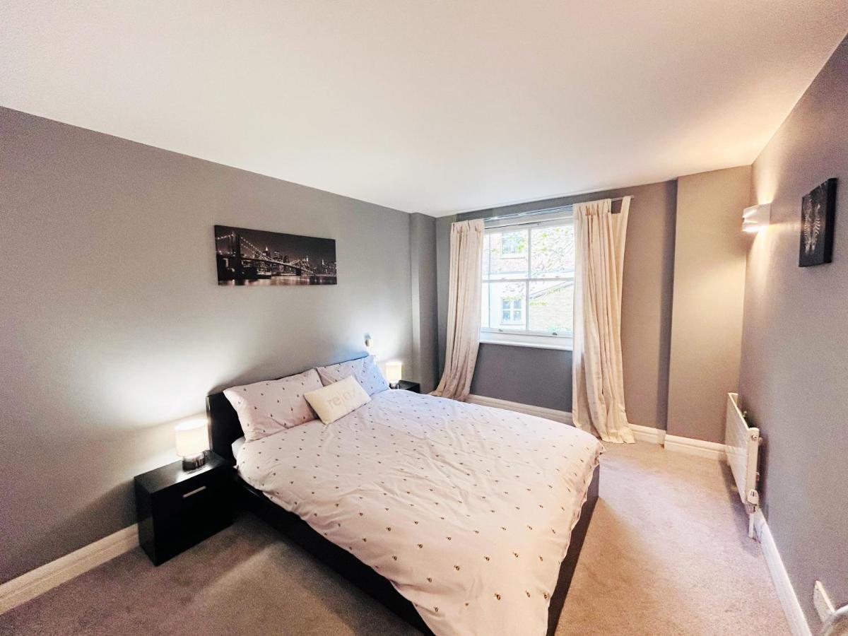 Amazing Flat Near South Kensington - 2 To 3 Bedrooms London Eksteriør billede