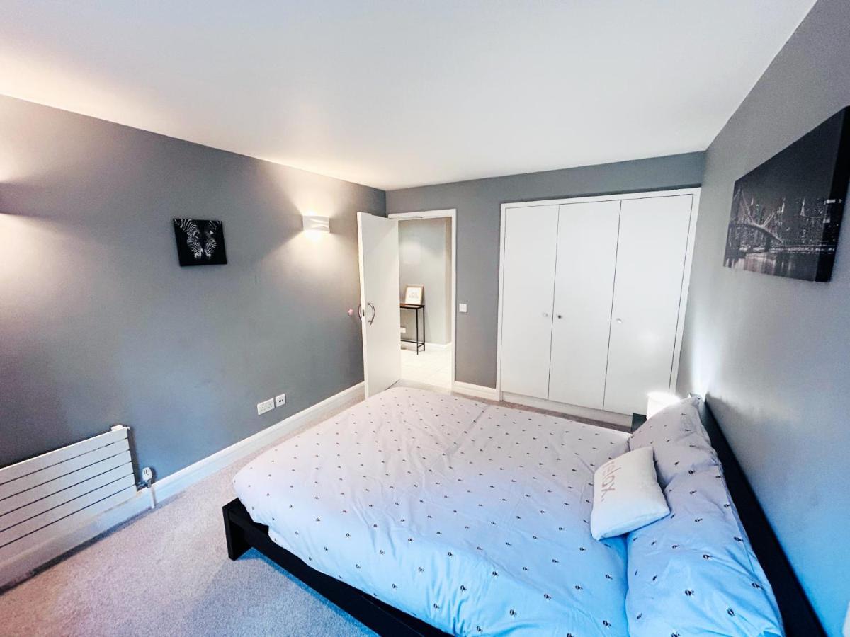 Amazing Flat Near South Kensington - 2 To 3 Bedrooms London Eksteriør billede